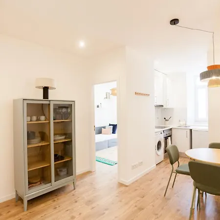 Apartment Flh Estefania Elegant Urban Retreat Lisbon