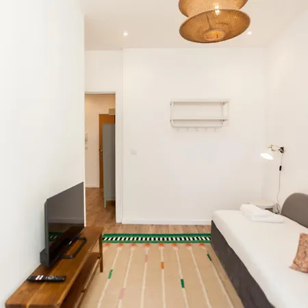 Flh Estefania Elegant Urban Retreat * Lisbon